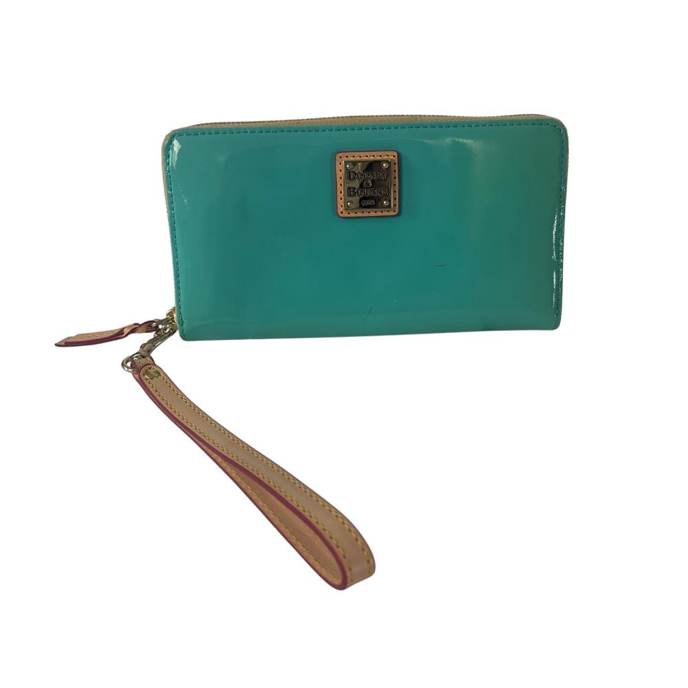 Dooney & Bourke Patent Leather Aqua Blue Zip Wristlet Wallet Clutch Turquoise